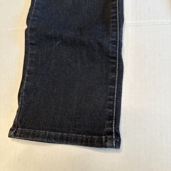 Levi's 724 High Rise Straight Jeans - Picture 9 of 9